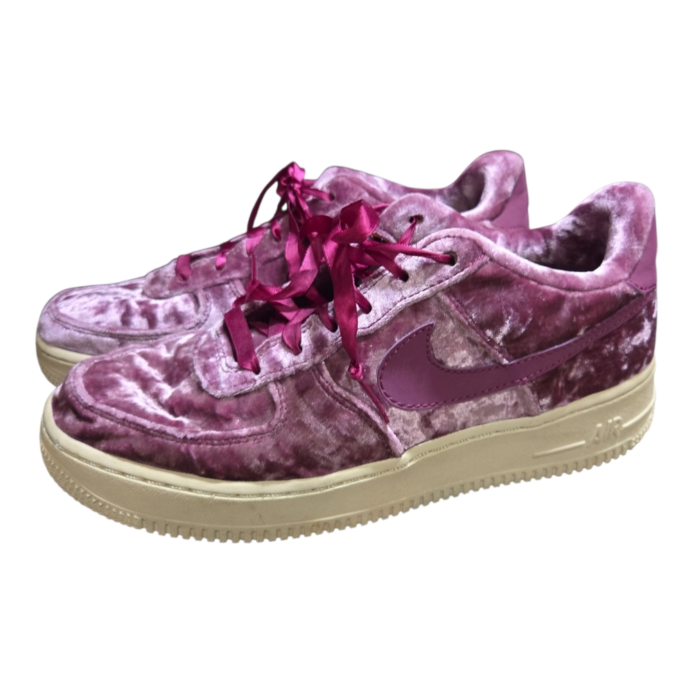 Nike Girl's 6Y Air Force 1 Teaberry Velvet Sneakers in Purple and Beige